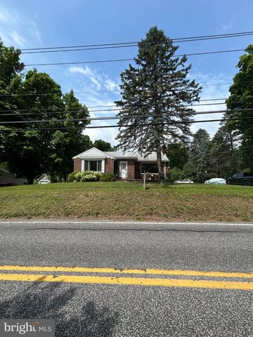 477 PLEASANT VIEW RD, New Cumberland, PA 17070