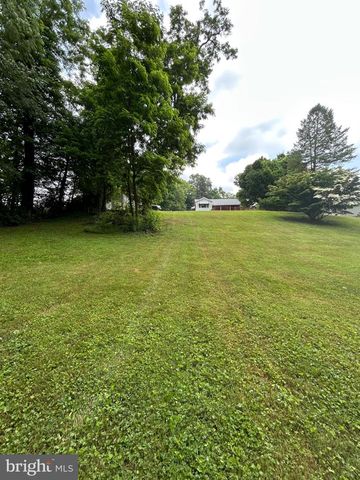 477 PLEASANT VIEW RD, New Cumberland, PA 17070