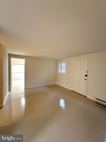 1216 WILLIAM ST, Fredericksburg, VA 22401