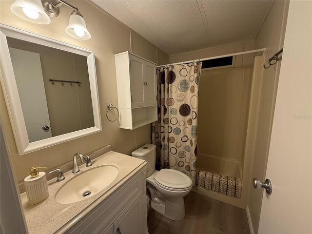 102 ROBIN LANE, Wildwood, FL 34785