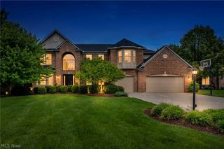 20374 Tramore Lane, Strongsville, OH 44149