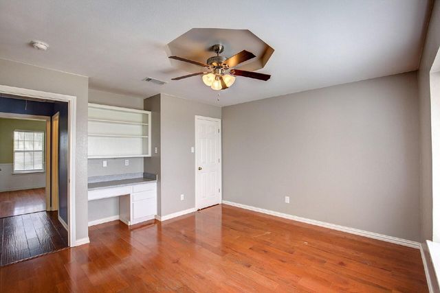 1021 Dominique Drive, Weatherford, TX 76087