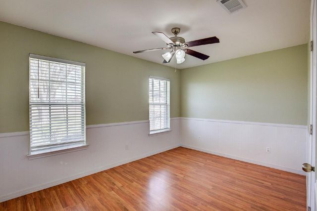 1021 Dominique Drive, Weatherford, TX 76087