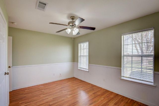 1021 Dominique Drive, Weatherford, TX 76087