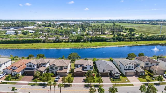 8779 Grand Prix Lane, Boynton Beach, FL 33472