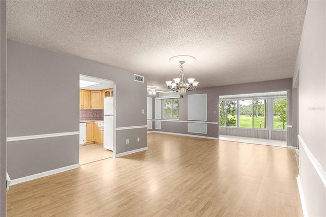 608 FAIRWAYS CIRCLE B, Ocala, FL 34472