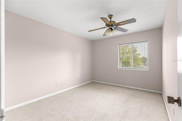 608 FAIRWAYS CIRCLE B, Ocala, FL 34472