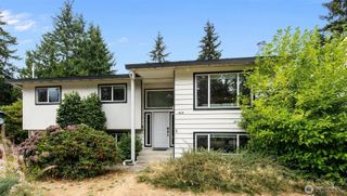 8618 NE 137th Street, Kirkland, WA 98034