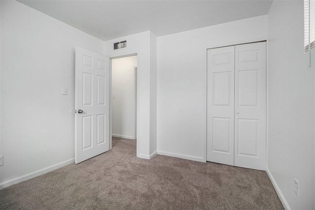 2886 Appleridge Street, Ypsilanti, MI 48198