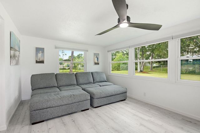 601 SHORE DRIVE E, Oldsmar, FL 34677
