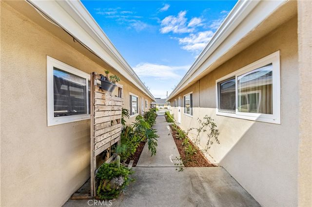 5932 Santa Barbara Avenue E B, Garden Grove, CA 92845