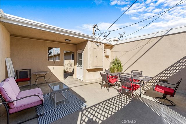 5932 Santa Barbara Avenue E B, Garden Grove, CA 92845