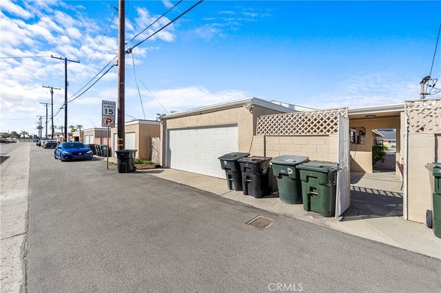 5932 Santa Barbara Avenue E B, Garden Grove, CA 92845
