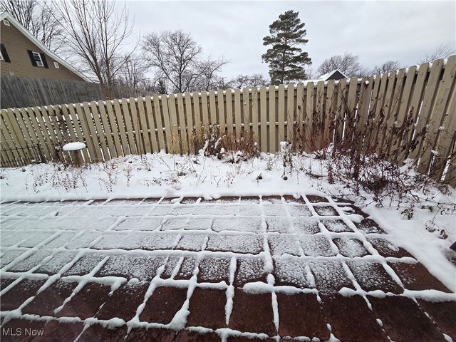 12960 Dell Ridge Court, Strongsville, OH 44149