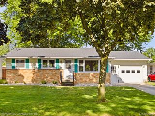 3541 Shenandoah Avenue, Port Huron, MI 48060