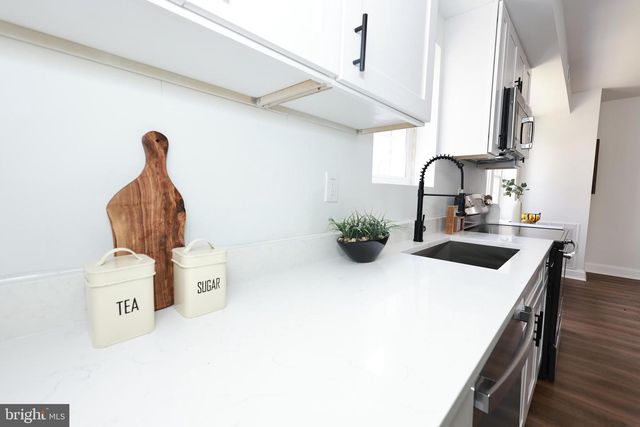 4220 FREDERICK AVE, Baltimore, MD 21229