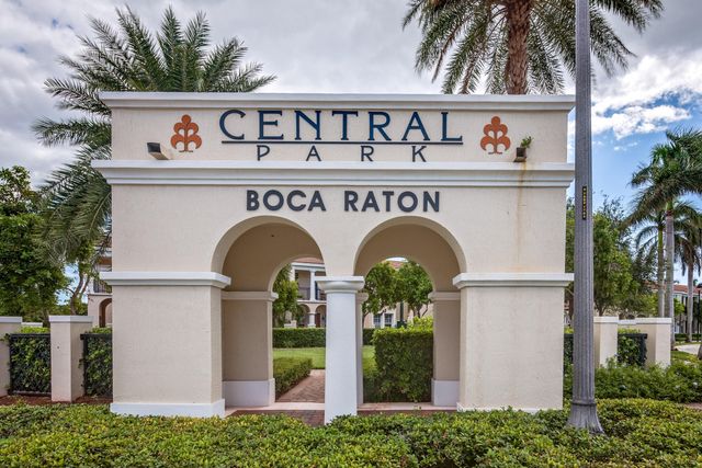 8221 NW 8th Way, Boca Raton, FL 33487