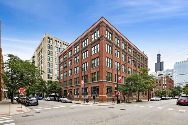 331 S Peoria Street 105, Chicago, IL 60607