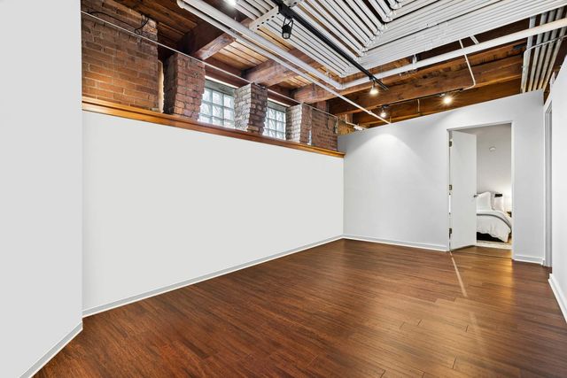 331 S Peoria Street 105, Chicago, IL 60607