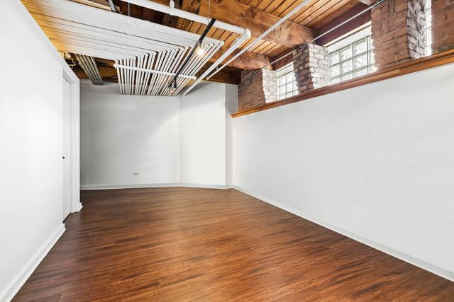331 S Peoria Street 105, Chicago, IL 60607