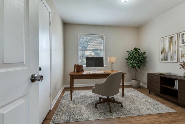 6544 Cinnamon Oaks Drive, Dallas, TX 75241