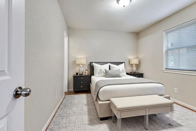 6544 Cinnamon Oaks Drive, Dallas, TX 75241