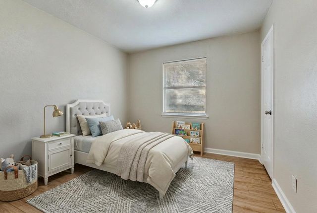 6544 Cinnamon Oaks Drive, Dallas, TX 75241