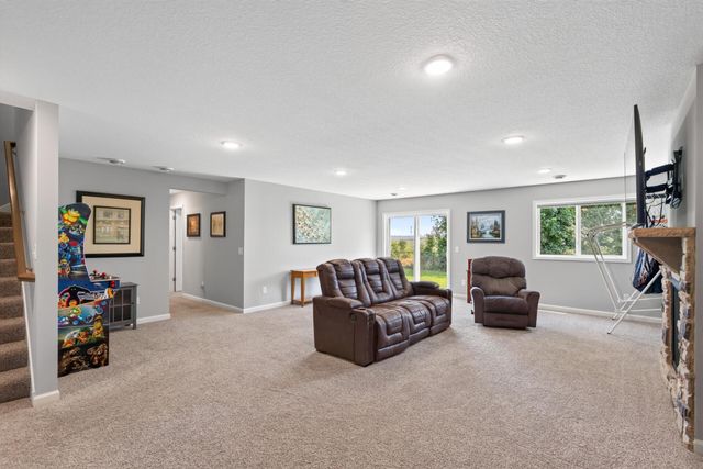 14427 Quintana Street NW, Ramsey, MN 55303