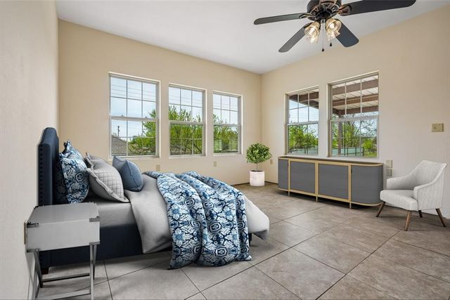 102 SE 1st Street, Tuttle, OK 73089
