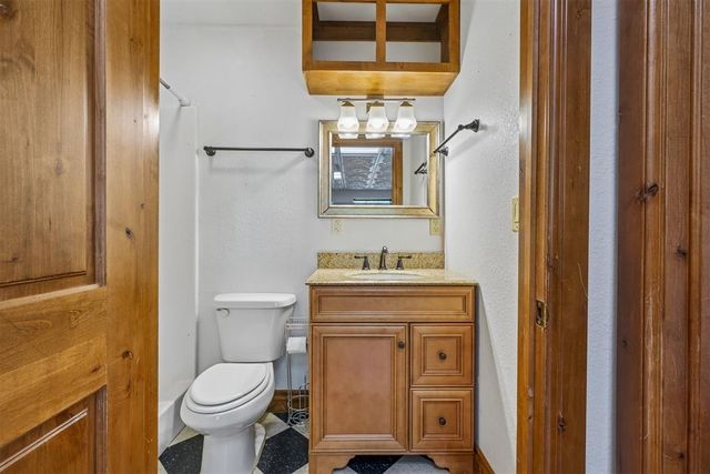 102 SE 1st Street, Tuttle, OK 73089