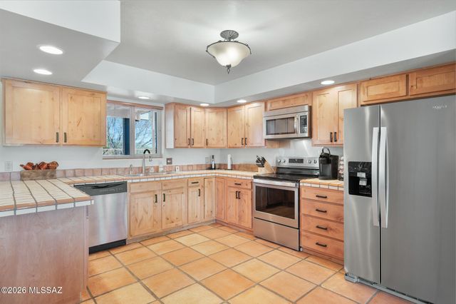 1336 N Paseo De Golf, Green Valley, AZ 85614