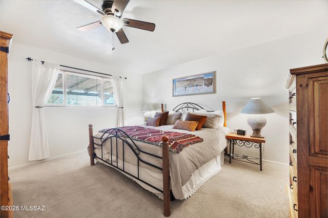 1336 N Paseo De Golf, Green Valley, AZ 85614