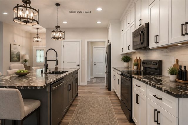 5427 Zachary Lane, Dayton, OH 45424