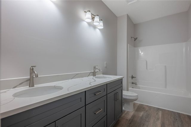 5427 Zachary Lane, Dayton, OH 45424