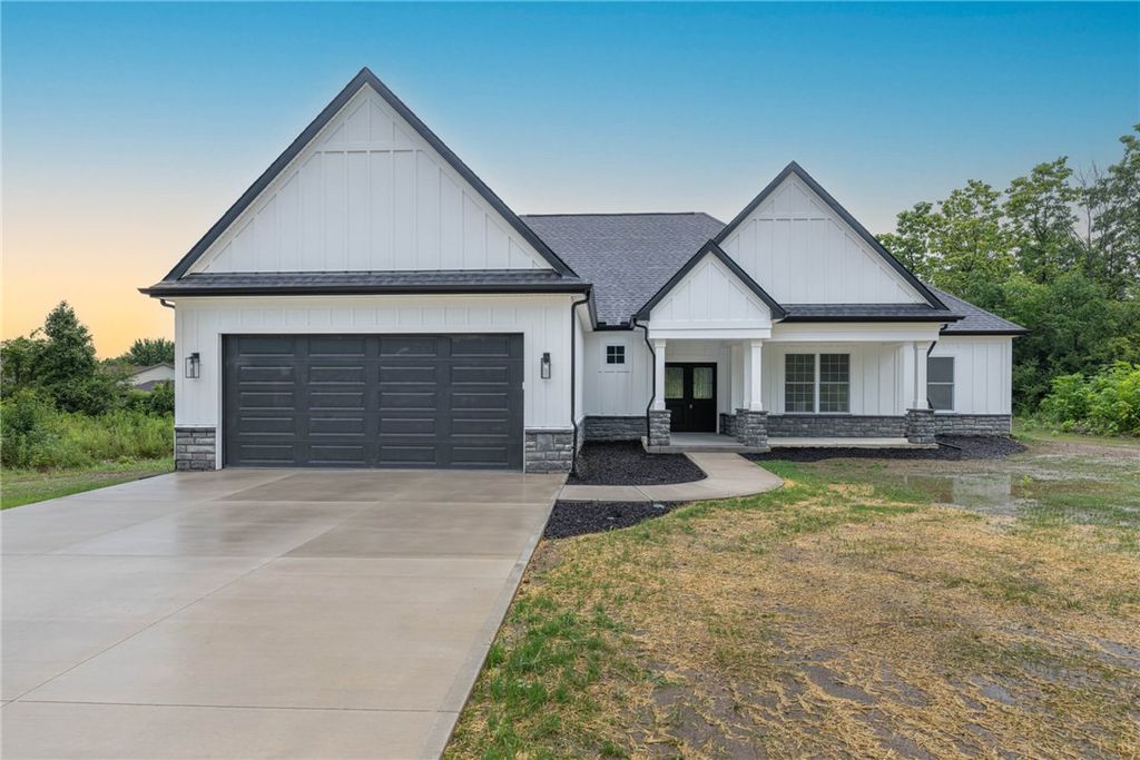 5427 Zachary Lane, Dayton, OH 45424