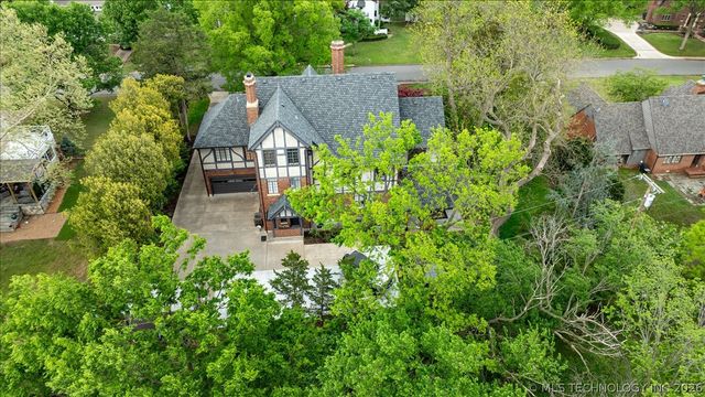 1423 SE Delaware Avenue, Bartlesville, OK 74003