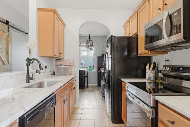 213 Killarney Trail, Moncks Corner, SC 29461