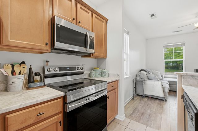 213 Killarney Trail, Moncks Corner, SC 29461