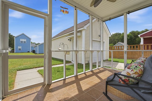 213 Killarney Trail, Moncks Corner, SC 29461