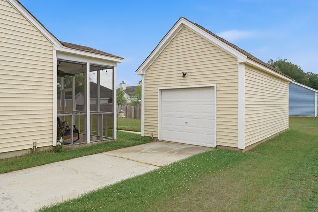 213 Killarney Trail, Moncks Corner, SC 29461