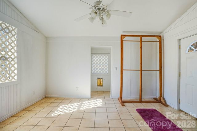 6 Crestwood Lane, Candler, NC 28715