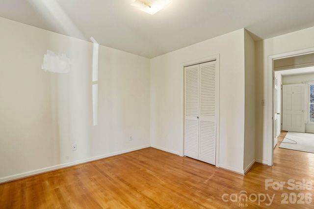 6 Crestwood Lane, Candler, NC 28715