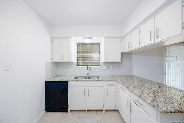 8007 LATIGO DR, San Antonio, TX 78227