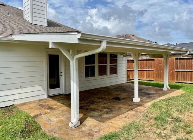 3116 Creek Bank Lane, Pearland, TX 77581