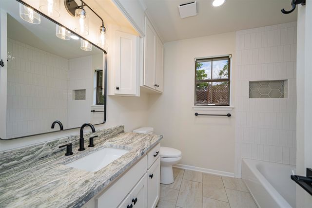 3008 Latonia, Longview, TX 75605