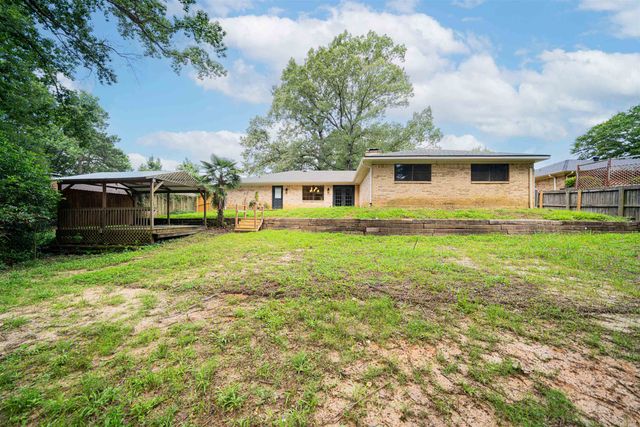 3008 Latonia, Longview, TX 75605