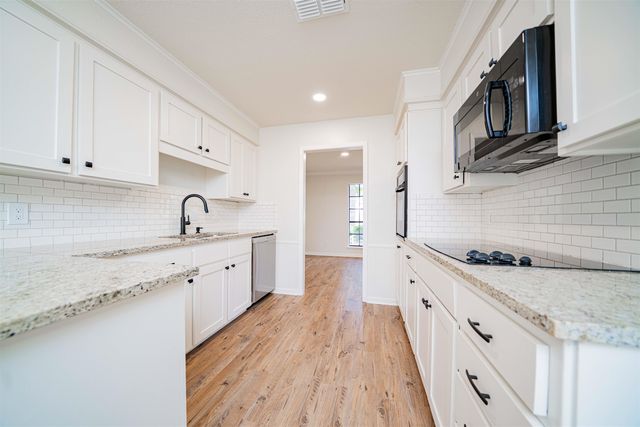 3008 Latonia, Longview, TX 75605