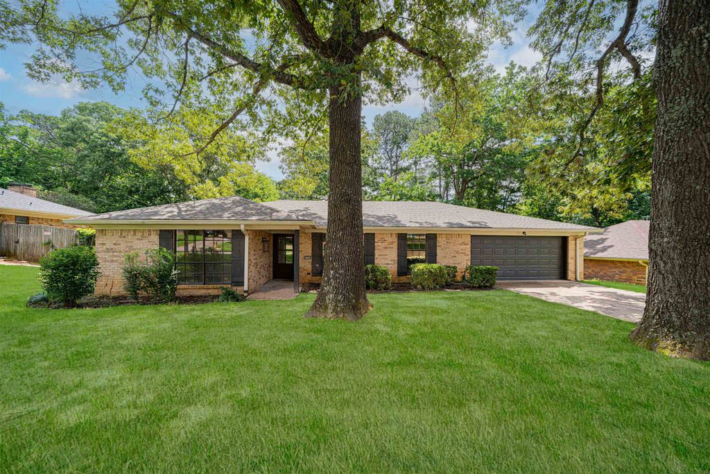 3008 Latonia, Longview, TX 75605