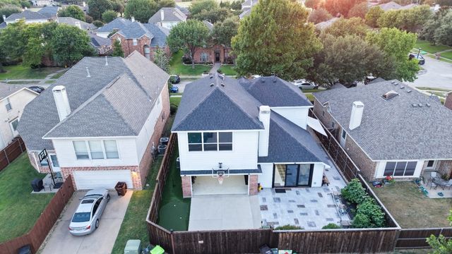7906 Thorneywood Road, Plano, TX 75024