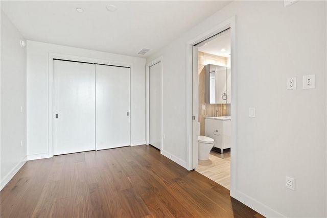 44 East Ave 2011, Austin, TX 78701